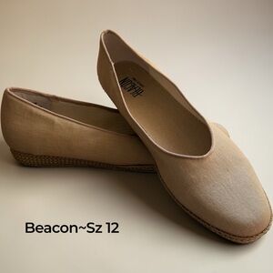 Beacon Tan Linen Espadrille Wedge Ballet Flats Career Wear Comfort Sz 12M Shoes